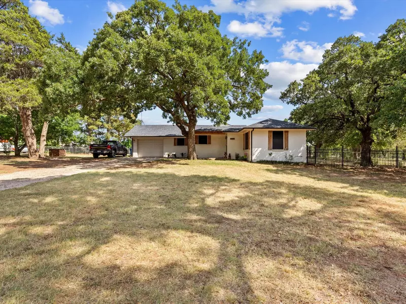 2016 County Road 314, Cleburne, TX 76031