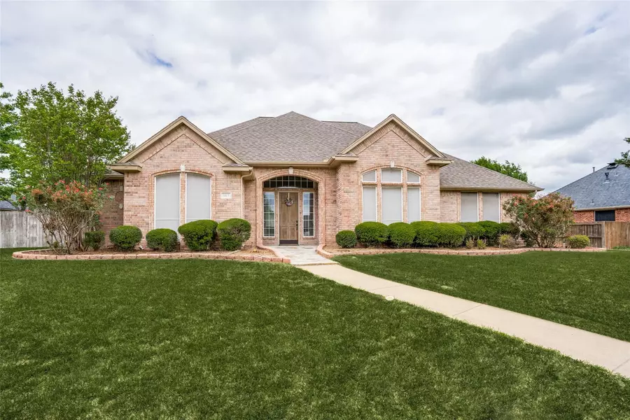 117 Robin Glen Lane, Ovilla, TX 75154