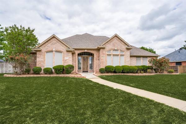 117 Robin Glen Lane, Ovilla, TX 75154