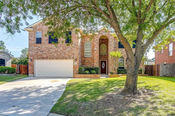 4563 Whitehall Drive,  Grand Prairie,  TX 75052