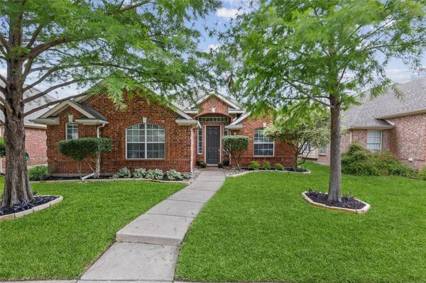 5642 Westwood Lane, The Colony, TX 75056