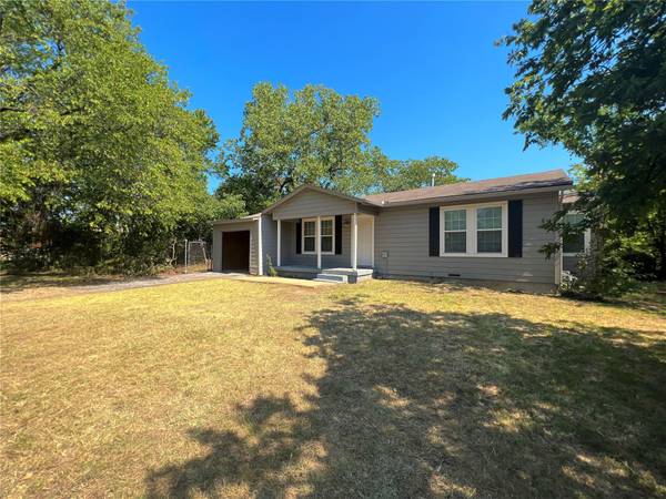 114 Ross Avenue,  Euless,  TX 76040