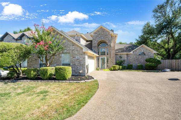 8710 Greenwood Trail, Rowlett, TX 75088