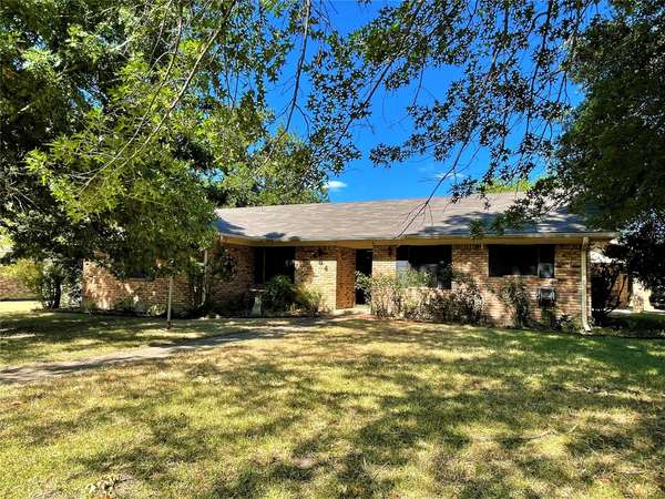 404 Troy Lane, Fairfield, TX 75840