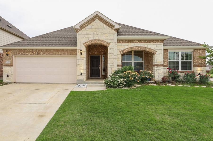 1400 Millican Lane, Aubrey, TX 76227