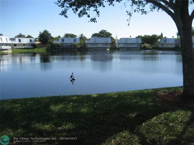 4050 NE 12th Ter  #15-1, Oakland Park, FL 33334