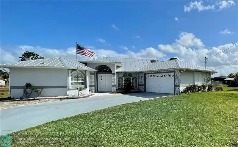 Port Saint Lucie, FL 34953,1402 SW Hackensack Ave