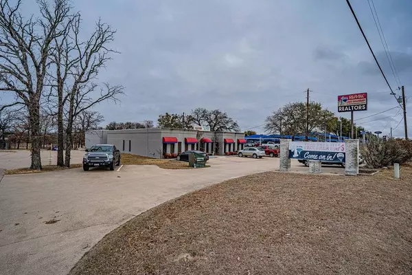 Granbury, TX 76049,4810 E US Highway 377