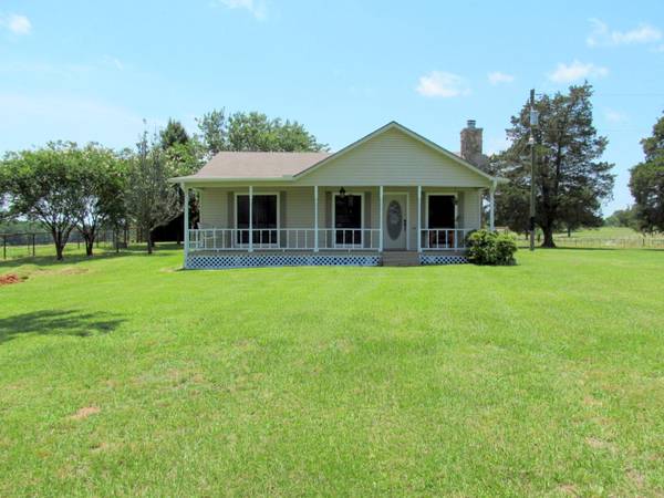 329 County Road 2401 S, Winnsboro, TX 75494