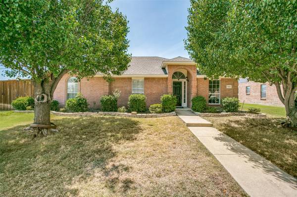 7201 Fairfield Drive, Rowlett, TX 75089