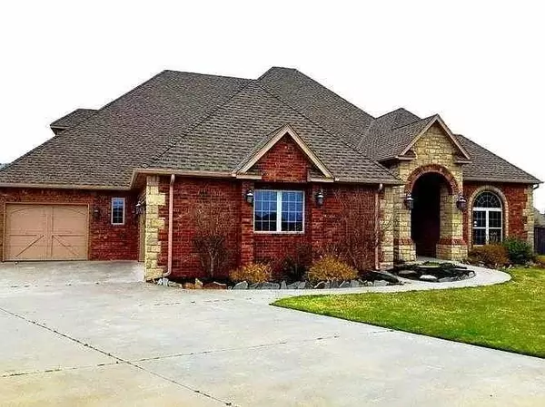 201 Heidi Rae Court, Goldsby, OK 73093