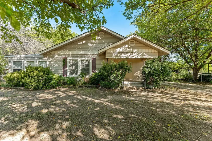 509 Baker Street, Dublin, TX 76446