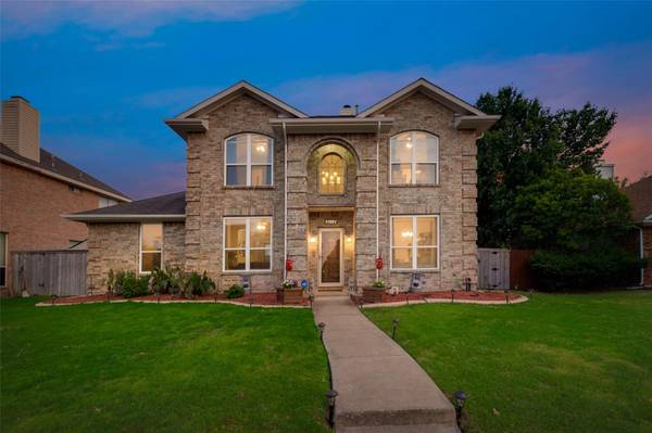 8118 Paul Place, Rowlett, TX 75088