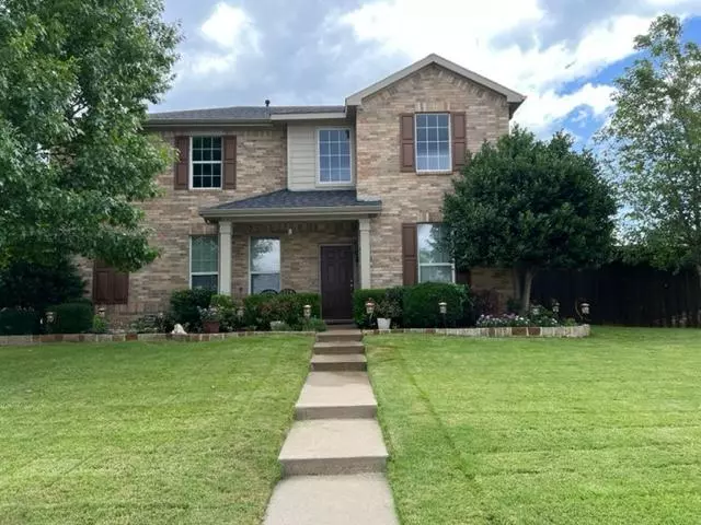 2305 Creekdale Drive, Denton, TX 76210