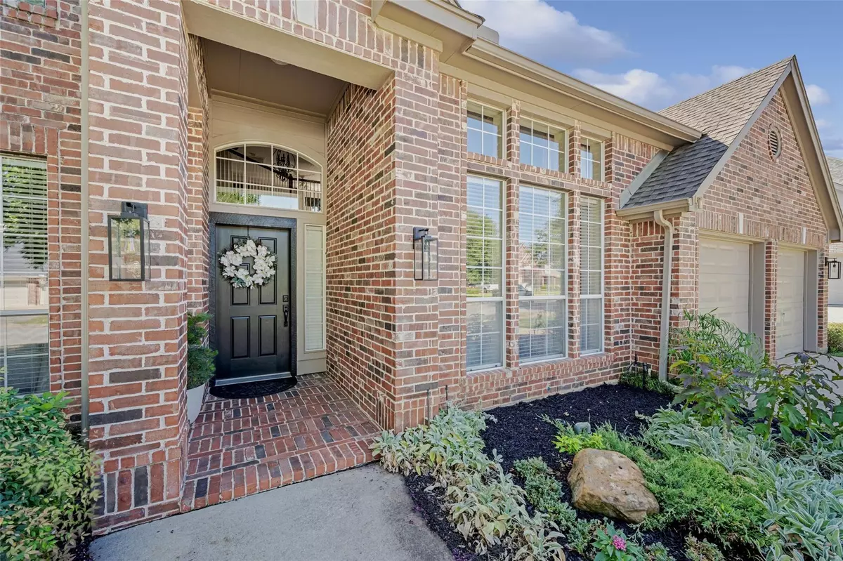 Grapevine, TX 76051,2712 Cliffwood Drive