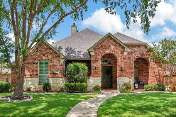 2521 Sir Percival Lane, Lewisville, TX 75056