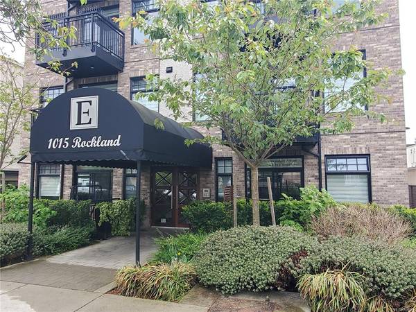 1015 Rockland Ave #303,  Victoria,  BC V8V 3H6