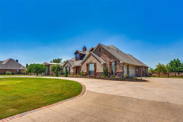 12720 Helen Road, Justin, TX 76247