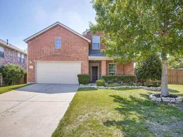 2745 Indian Oak Drive, Mckinney, TX 75071