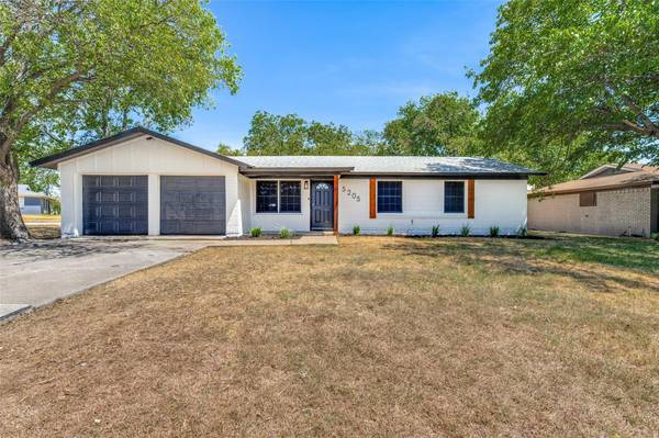 5205 Ammons Street, Haltom City, TX 76117