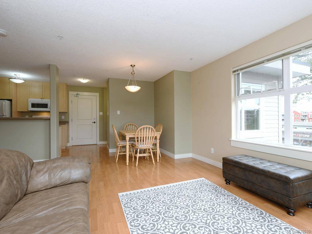 Langford, BC V9B 3V5,2829 Peatt Rd #419