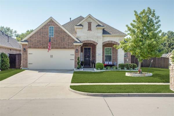 821 Spring Falls Drive, Mckinney, TX 75071