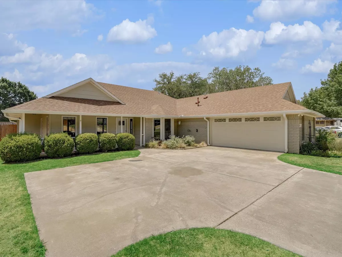 Flower Mound, TX 75028,2217 Timberglen Drive