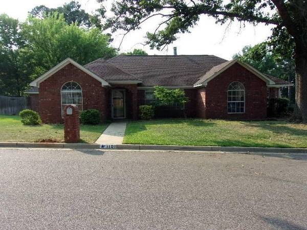 1101 Kensington Court, Longview, TX 75605