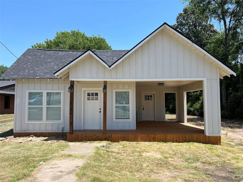 618 Oak Avenue, Sulphur Springs, TX 75482