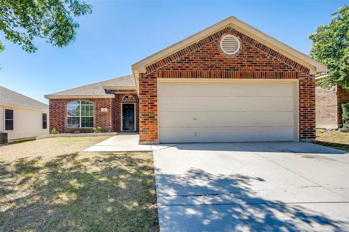 Fort Worth, TX 76052,749 Poncho Lane