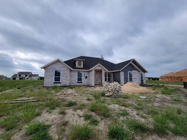 2319 Willow Wood Trail, Terrell, TX 75161