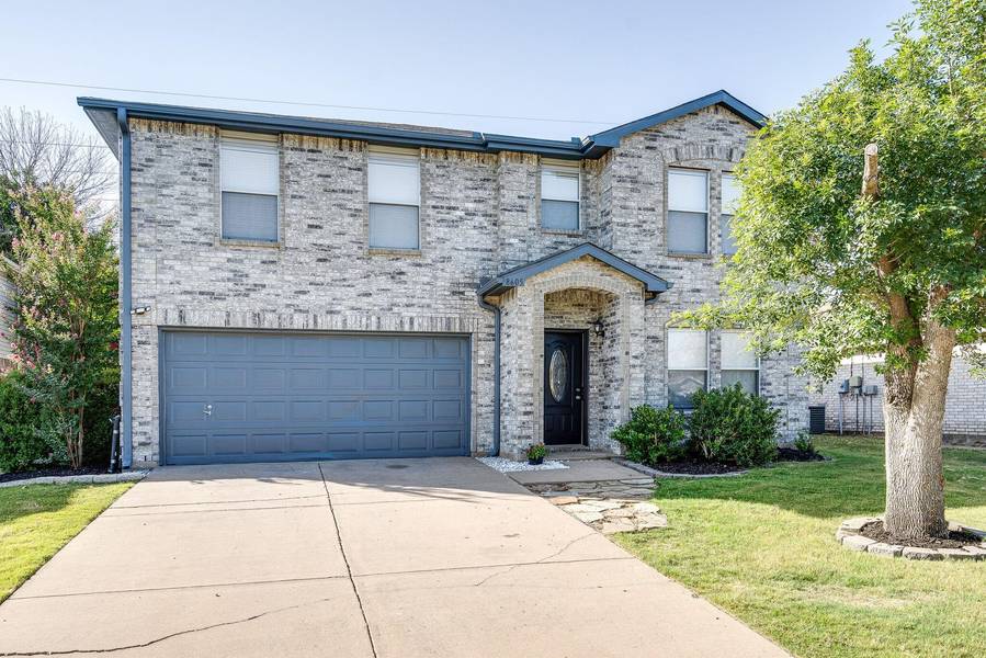 8605 Swan Park Drive, Denton, TX 76210