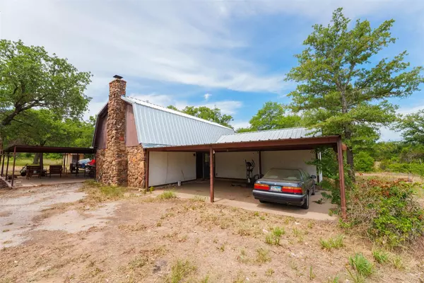 Palo Pinto, TX 76484,300 Ahlefeld Lane