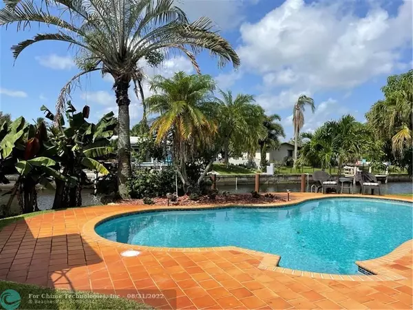 Plantation, FL 33317,6000 SW 16th Ct