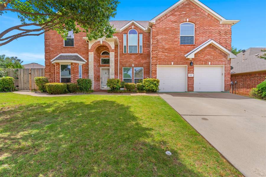 622 Dorchester Lane, Mansfield, TX 76063