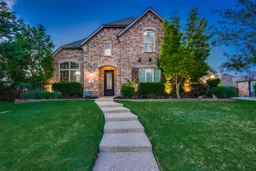 901 Lancer Lane, Prosper, TX 75078