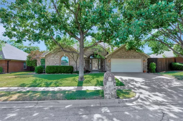 313 Roy Lane, Keller, TX 76248