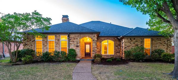 2553 Blackberry Drive, Richardson, TX 75082