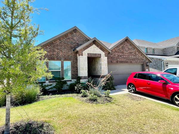 2107 Silver Charm Lane, Forney, TX 75126