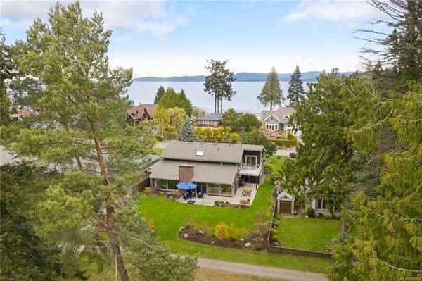 Qualicum Beach, BC V9K 1E9,1034 Eaglecrest Dr