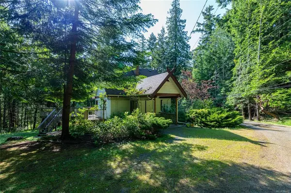 Salt Spring, BC V8K 1P5,137 Deer Park Rd