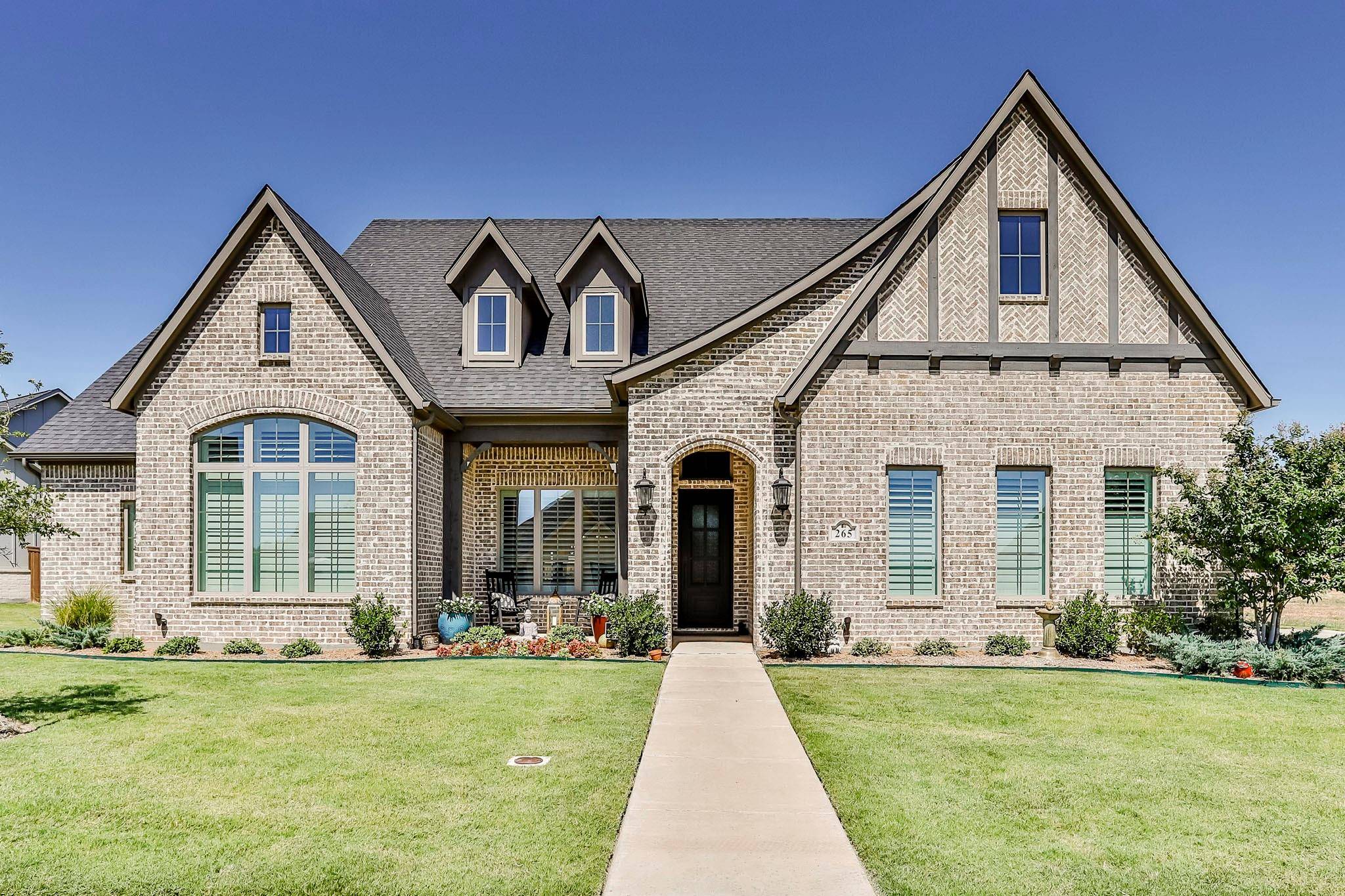 265 Carrington Drive, Argyle, TX 76226