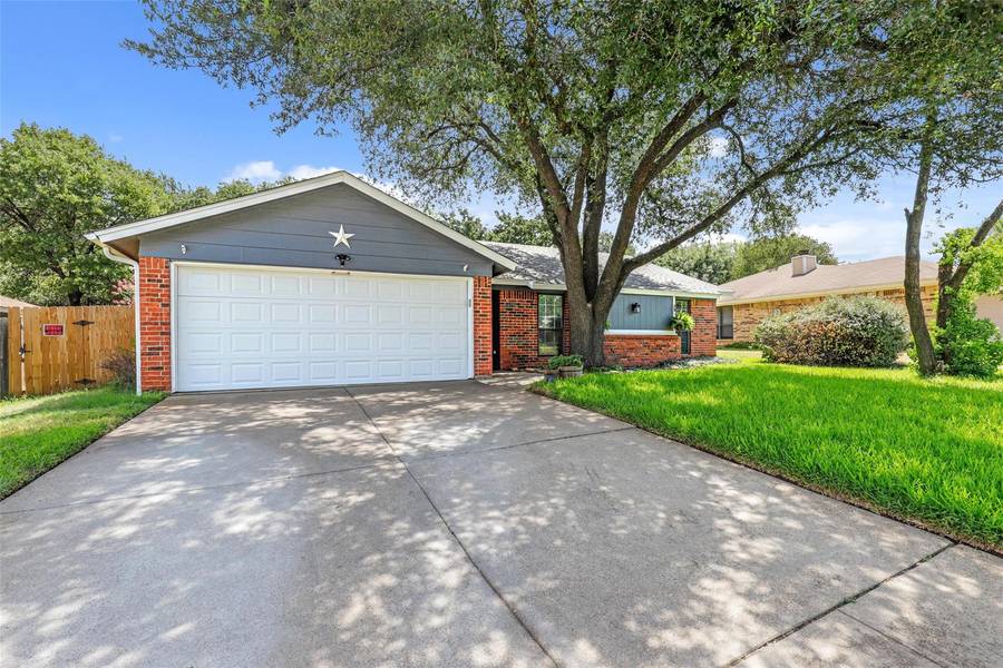 1428 Breckenridge Road, Mansfield, TX 76063