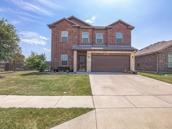 8312 White Hart Drive, Fort Worth, TX 76179