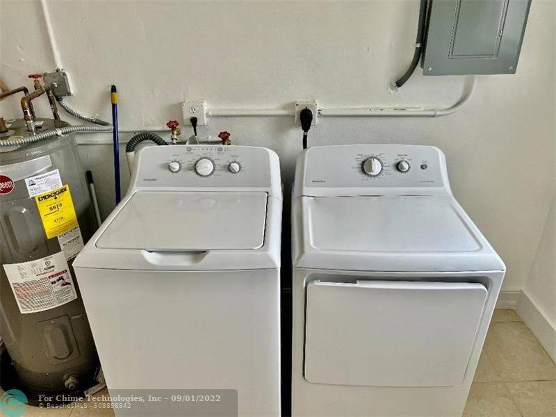 Cooper City, FL 33328,5037 SW 91st Ter