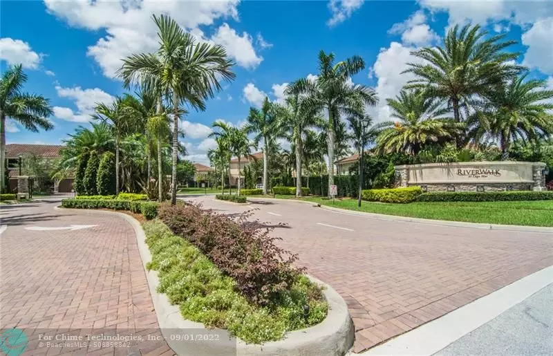 Plantation, FL 33325,115 RIVERWALK CIR E  #115