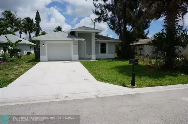 3825 Hiawatha Ave, West Palm Beach, FL 33409