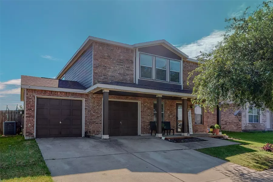 105 Driftwood Drive, Wilmer, TX 75172