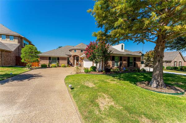 6501 Tuckers Place, Rowlett, TX 75089