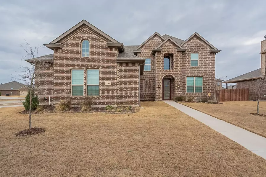 100 Live Oak Drive, Crowley, TX 76036